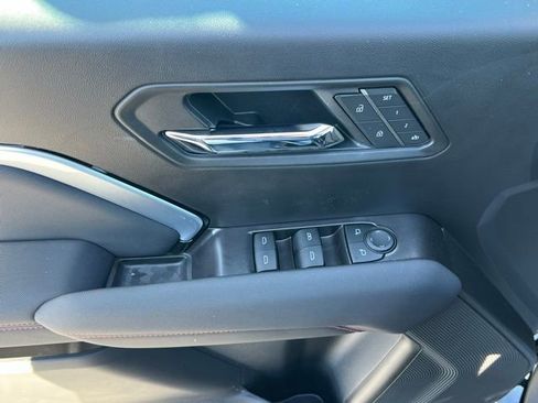 New 2025 Chevrolet Colorado Z71 w/ Z71 Convenience Package 2 AWD/4WD image 4