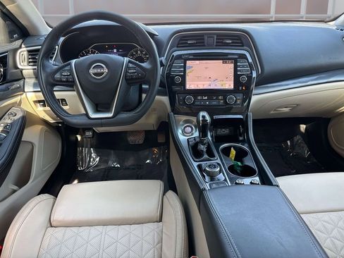 Used 2023 Nissan Maxima Platinum FWD image 12
