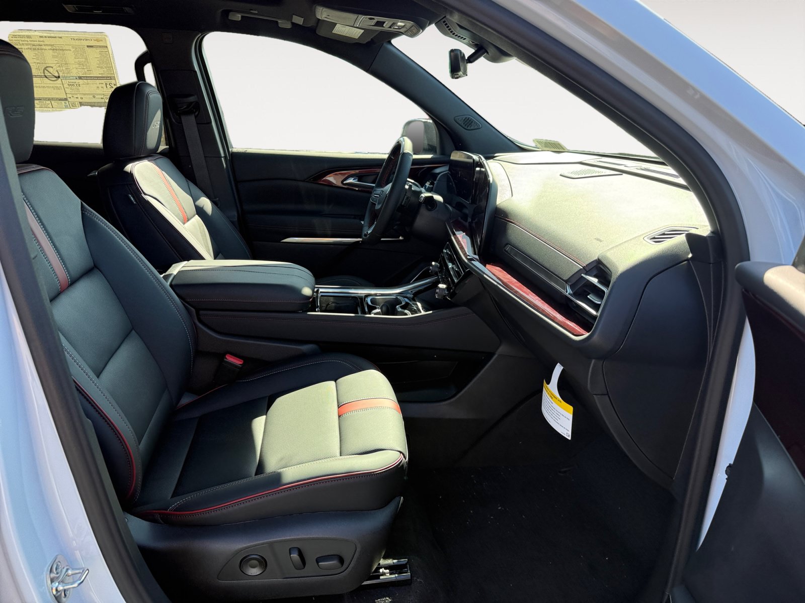 New 2027 Chevrolet Traverse RS AWD/4WD image 19