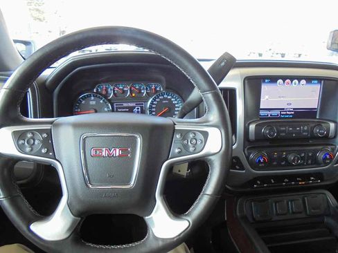 Used 2017 GMC Sierra 1500 SLT image 6
