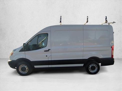 Used 2019 Ford Transit 250 130 Medium Roof image 9