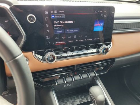 New 2025 GMC Canyon AT4 image 21