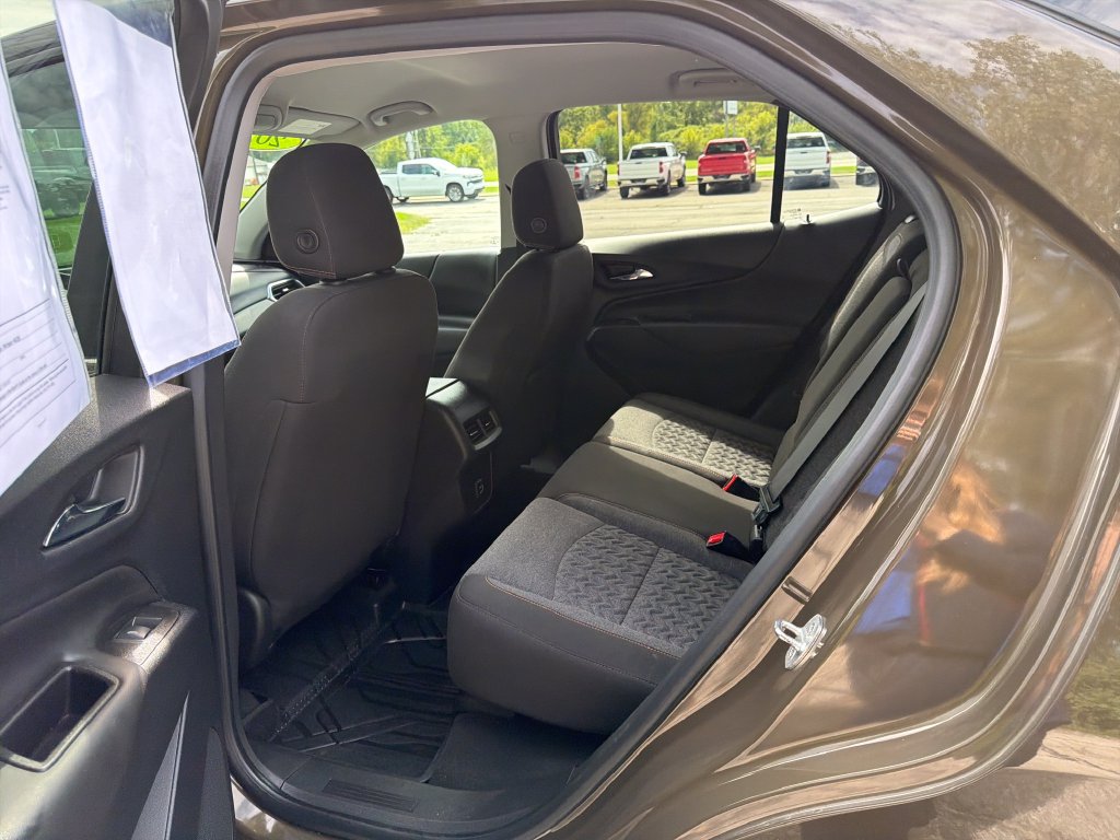 Used 2023 Chevrolet Equinox LT FWD image 27