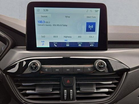 Certified 2024 Ford Escape Active AWD/4WD image 18
