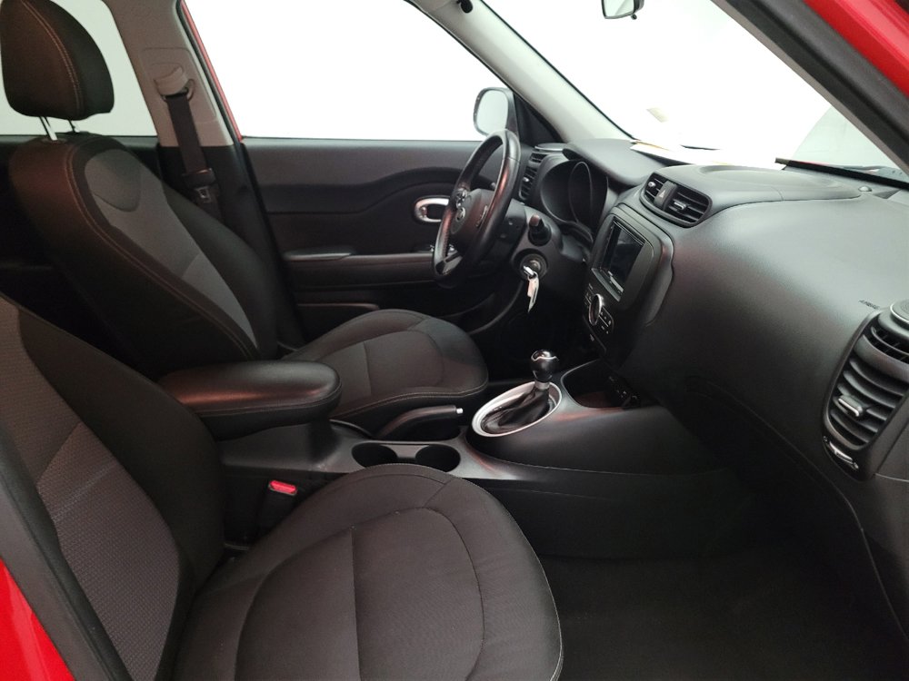 Used 2017 Kia Soul + w/ Designer's Package FWD image 21