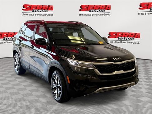 Used 2023 Kia Seltos EX image 1