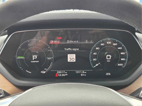 Used 2022 Audi e-tron GT Premium Plus AWD/4WD image 33