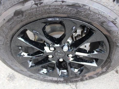 Used 2021 Jeep Wrangler Unlimited Sahara image 28