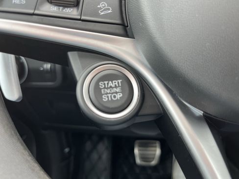 Used 2018 Alfa Romeo Stelvio Ti Sport image 37