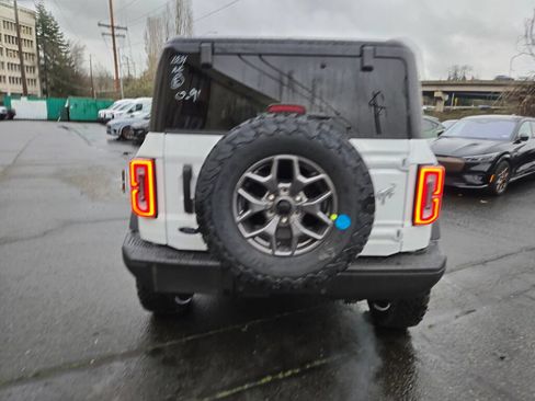 New 2025 Ford Bronco Badlands AWD/4WD image 6