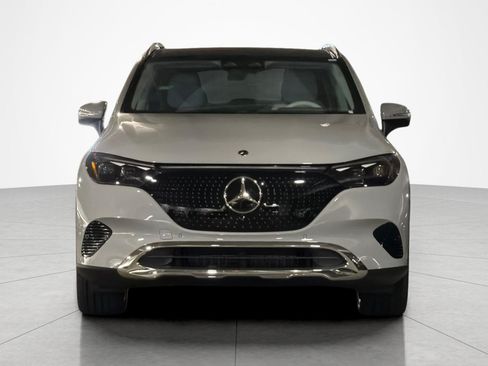 New 2026 Mercedes-Benz EQE 320 4MATIC SUV image 8