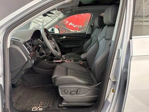 Used 2024 Audi Q5 e Premium Plus w/ Premium Plus Package AWD/4WD image 9