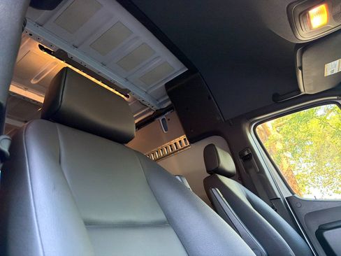 Used 2024 Mercedes-Benz Sprinter 2500 image 16