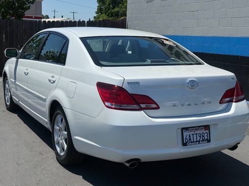 Used 2007 Toyota Avalon XL FWD image 4