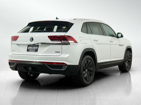 Used 2023 Volkswagen Atlas Cross Sport SE w/ Black Wheel Package AWD/4WD image 5