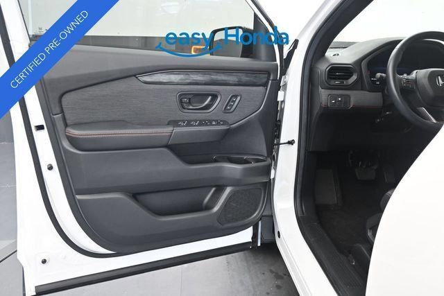 Certified 2026 Honda Passport TrailSport image 17