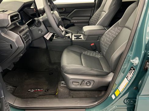 New 2026 Toyota 4Runner TRD Off-Road Premium image 17