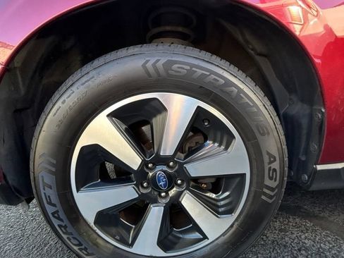 Used 2017 Subaru Forester 2.5i w/ Alloy Wheel Package AWD/4WD image 7