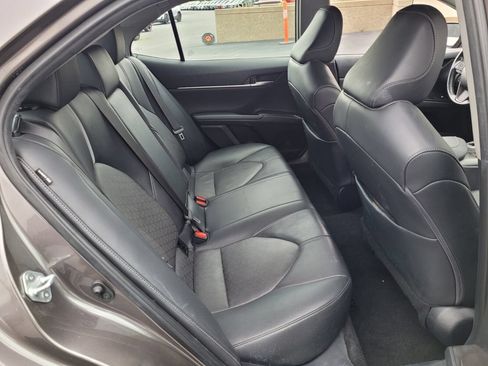 Used 2023 Toyota Camry XSE FWD image 14