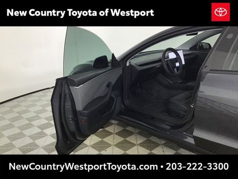 Used 2025 Tesla Model 3 Long Range image 10