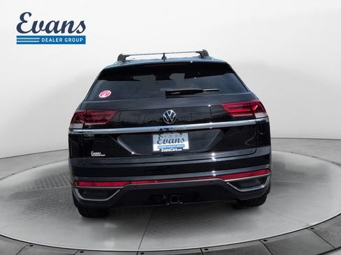 Used 2023 Volkswagen Atlas Cross Sport SE w/ Black Wheel Package AWD/4WD image 6