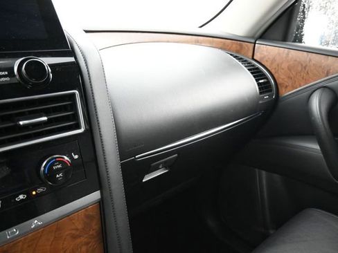 Used 2023 Nissan Armada SL image 24