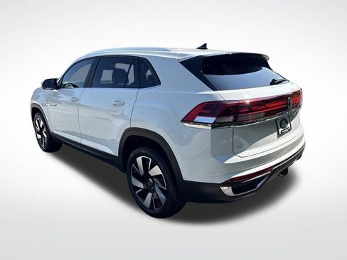 Used 2024 Volkswagen Atlas Cross Sport SE AWD/4WD image 7