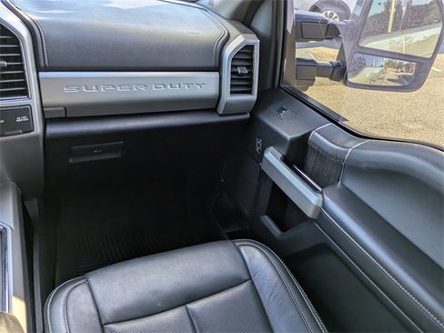Used 2020 Ford F250 Lariat w/ Lariat Ultimate Package image 17