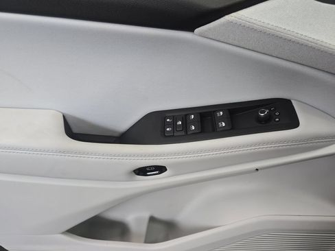 New 2026 Jeep Cherokee Laredo AWD/4WD image 28