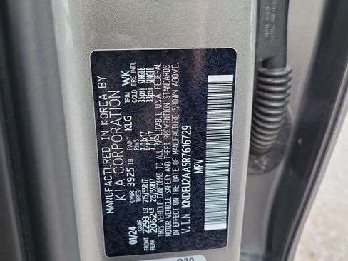 Certified 2024 Kia Seltos S FWD image 32