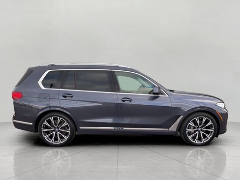 Used 2019 BMW X7 xDrive50i w/ Executive Package image 4