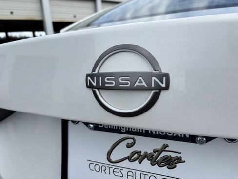 Used 2024 Nissan Sentra SV FWD image 10
