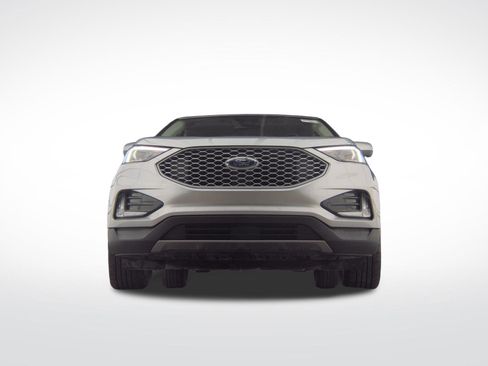 Certified 2023 Ford Edge SEL w/ Convenience Package AWD/4WD image 5