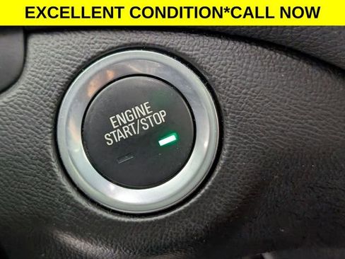 Used 2018 Chevrolet Equinox LT image 24