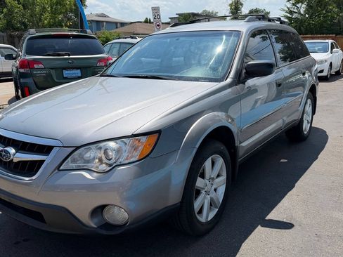 Used 2009 Subaru Outback 2.5i Special Edition AWD/4WD image 5