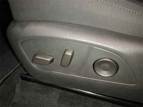 New 2026 GMC Acadia Elevation image 14