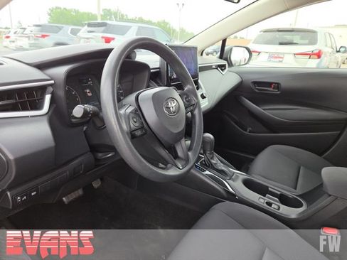 Used 2023 Toyota Corolla LE FWD image 20