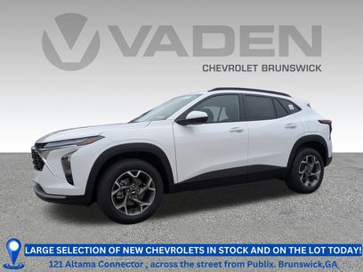 New 2026 Chevrolet Trax LT w/ Driver Confidence Package