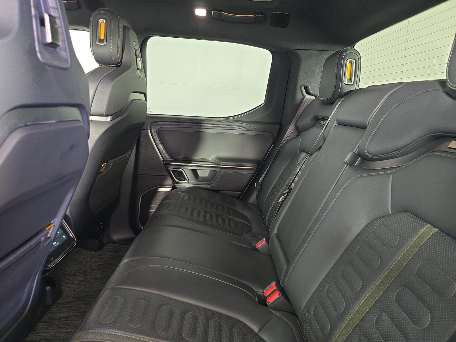 Used 2022 Rivian R1T Launch Edition AWD/4WD image 21