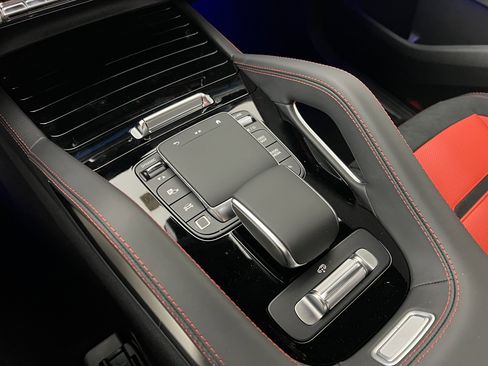 New 2025 Mercedes-Benz GLE 53 AMG 4MATIC Coupe image 33