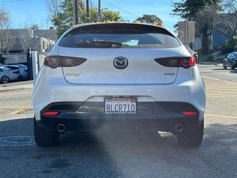 Used 2019 MAZDA MAZDA3 AWD Hatchback w/ Premium Pkg image 5
