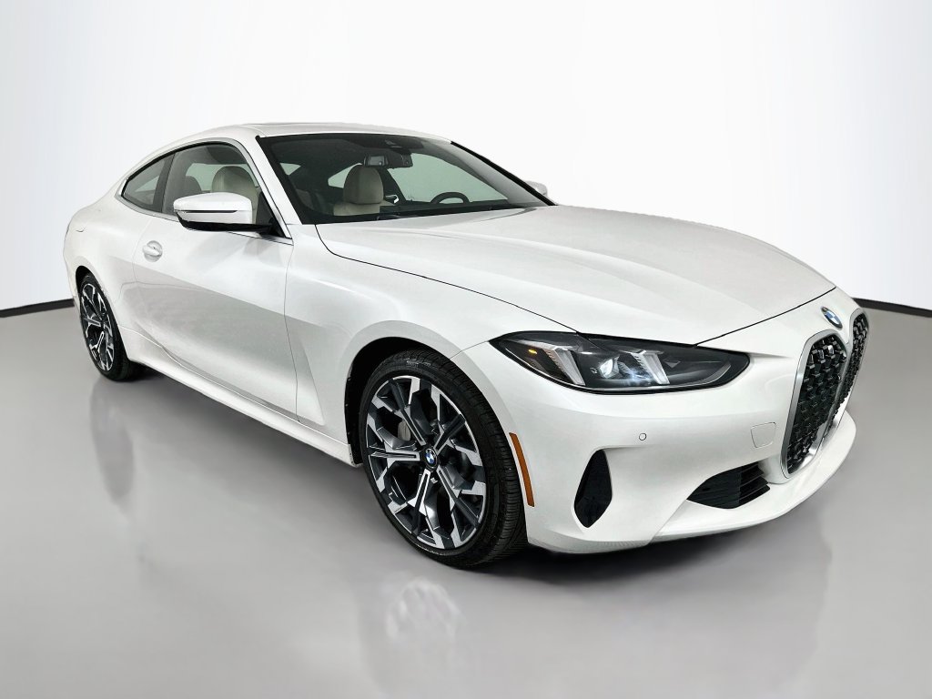 Used 2026 BMW 430i xDrive Coupe w/ Premium Package AWD/4WD image 3