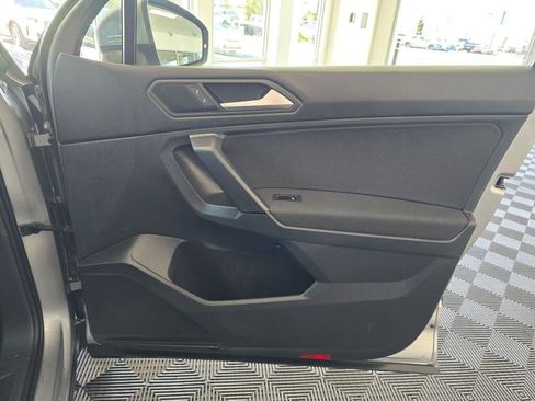 Used 2019 Volkswagen Tiguan S w/ Driver Assistance Package image 43