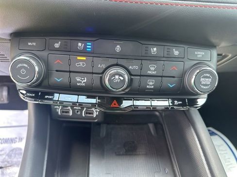 Used 2024 Dodge Durango R/T w/ Tow 'N Go Package AWD/4WD image 22