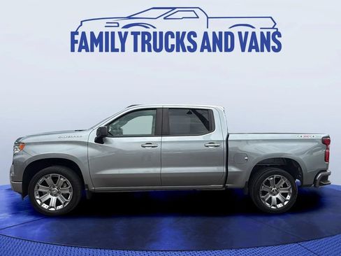 Used 2023 Chevrolet Silverado 1500 RST AWD/4WD image 2