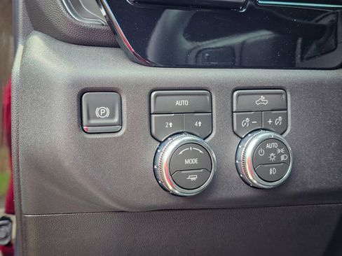 New 2026 GMC Sierra 1500 Elevation AWD/4WD image 14