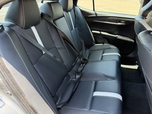 Used 2025 Toyota Camry SE FWD image 27