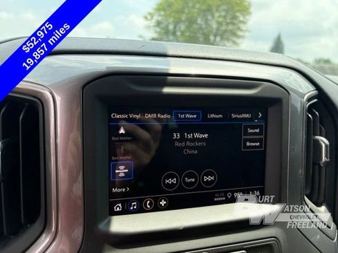 Used 2025 Chevrolet Silverado 2500 Custom w/ Custom Convenience Package AWD/4WD image 19