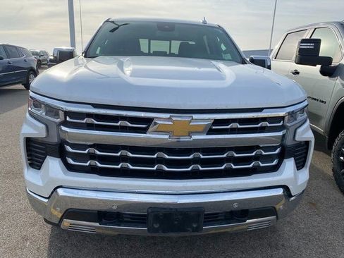 Used 2022 Chevrolet Silverado 1500 LTZ w/ LTZ Convenience Package II image 3