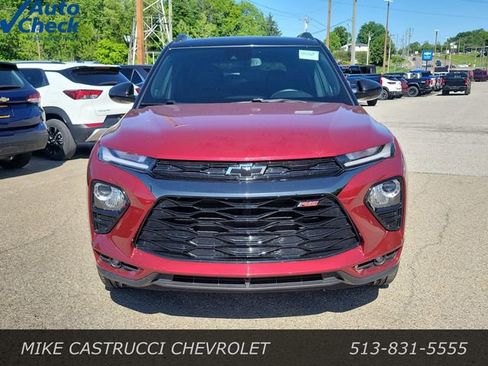 Used 2023 Chevrolet TrailBlazer RS w/ Technology Package AWD/4WD image 8